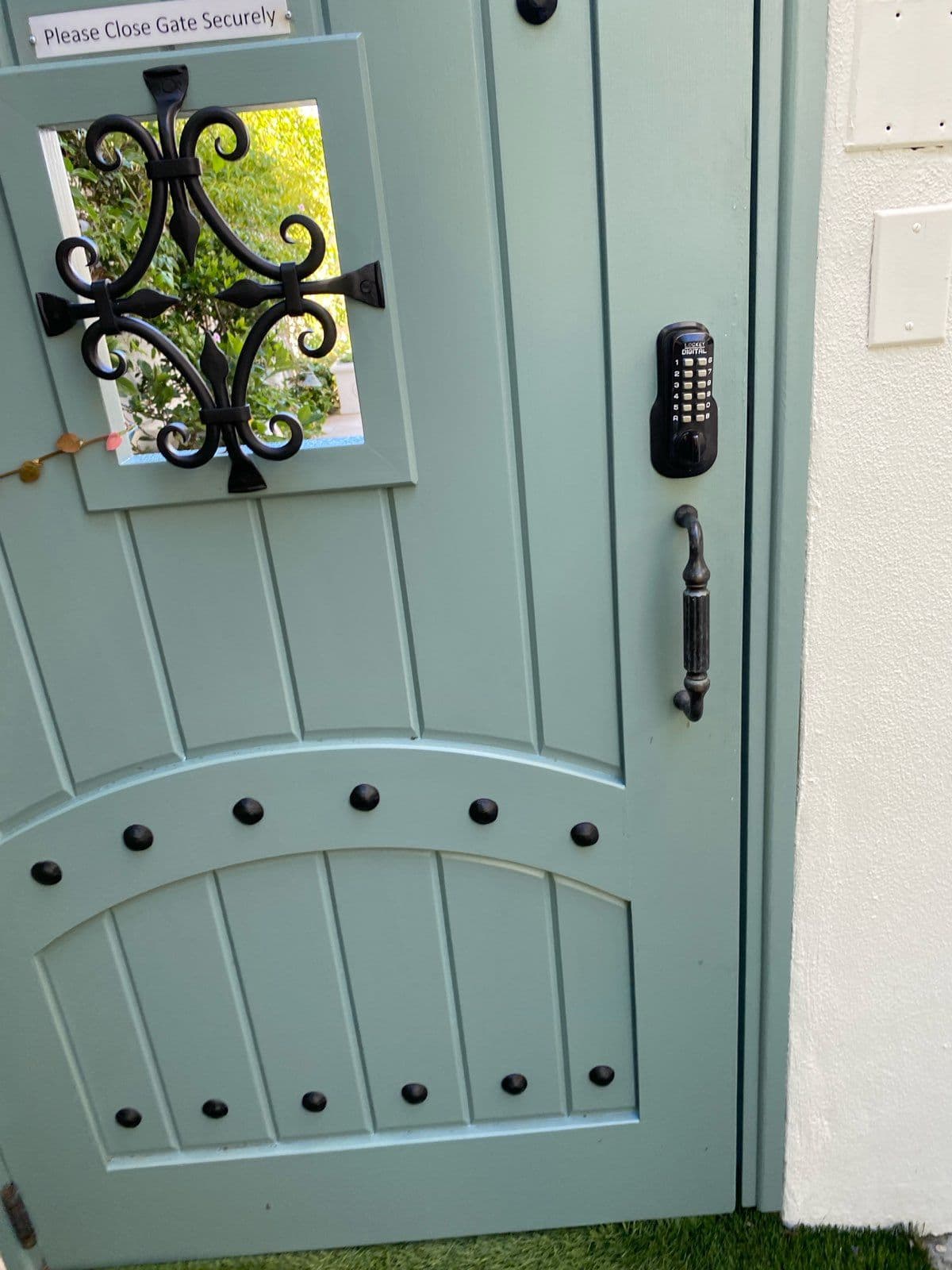 Pool gate lockey mechanical keypad — smart lock install job by OH Lock and Key Solutions, Orange County (BSIS #8663)